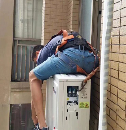 英山空调移机